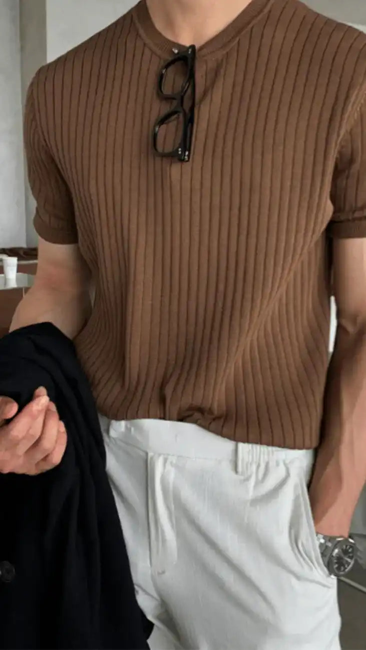 Men’s Ribbed Brown Knit T-Shirt with White Trousers