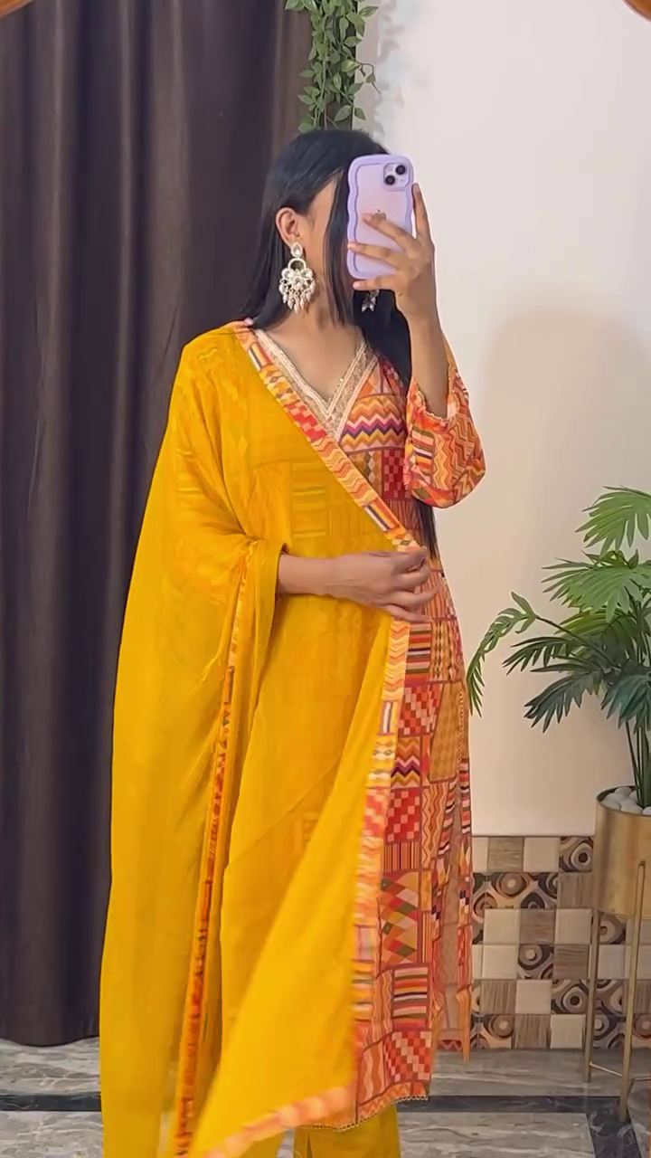 Women's Latest Designer Silk Blend Printed Duppata Kurta Pant Set with Dupatta set Kurta Set - Image 12