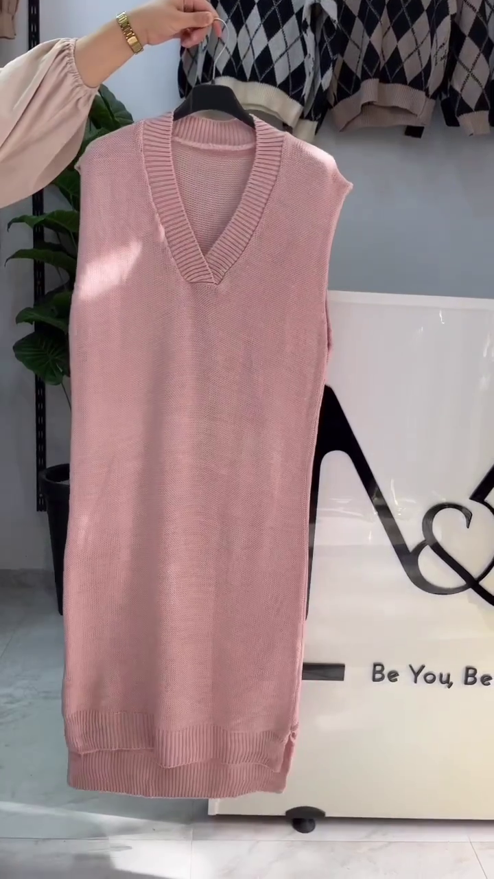 Beige V-Neck Knit Vest with White Shirt - Image 5
