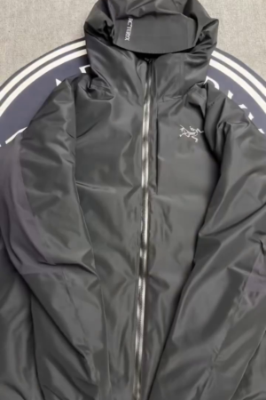 Black Lightweight Hooded Windproof Jacket